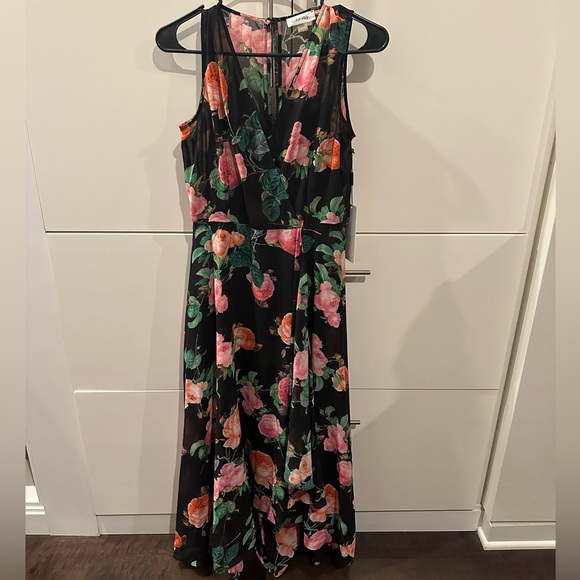 NWT Calvin Klein Black Floral V Neck High Low Dress Size 6 - Picture 1 of 7